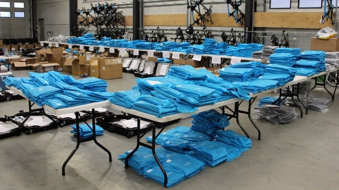 How Many Kits Do Pro Cycling Teams Use? Just Ask Rapha and Team Sky (Hint: It’s A Lot)